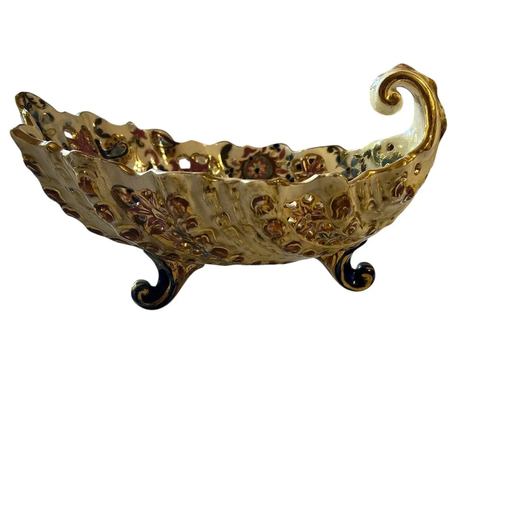 Budapest Fischer‎ Rare Ornate Gold Floral Pierced Footed Bowl